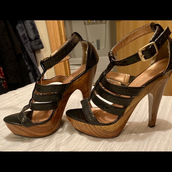 Charlotte Russe stilettos - Picture 2 of 3